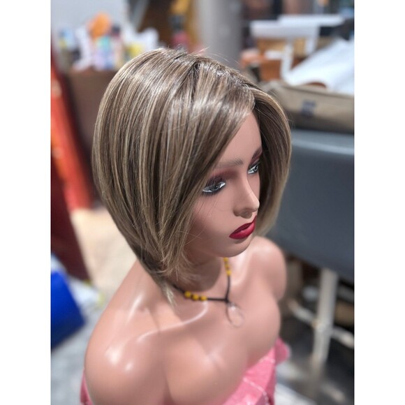 Belle tress “Beckham” wig color Brown sugar blonde luxury synthetic New main image 6